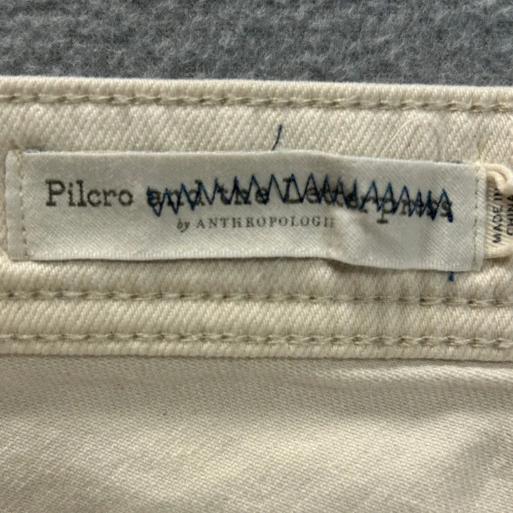 Pilcro Anthropologie Slim Boyfriend Shorts Womens 30 Ivory Blue Stripe Denim